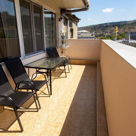 Big Terrace Apartment On Liberty Square Tbilisi Eksteriør bilde